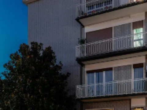 Anjoy&Bleev Rooms Hotels in Rho