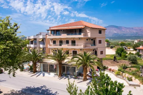 Villa Oasis Hotels in Skala Kallirakhis