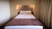 Aussie Resort Các khách sạn ở Palm Beach