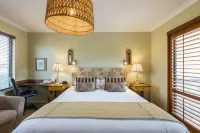 The Beach House at Bayside Hotels in Emu Point