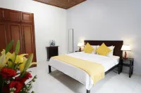 ดิ เบิร์ดเคจ บูทีค