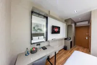 Dem Premium Hotel - Round Trip Airport Service - Istanbul International Airport Hotels in Istanbul