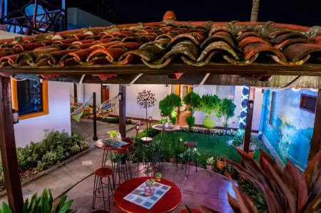 Hotel Boutique Mosaico Отели рядом с достопримечательностью «Парк Сентраль Де Гранада»