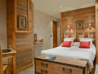 Café-Hôtel le Morillon, Domaine du Grand Massif-Samoëns Hotels in Morillon