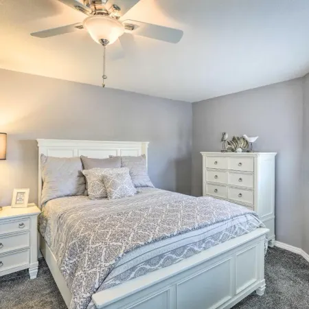 Ideally Located Ocean Escape Near Beach and Wineries