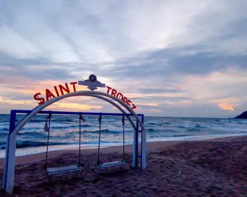 Saint Tropez Beach Hotel الترفيه والتسلية Photos