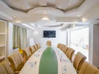 Noor Land Hotel Hotels near Firdos Square