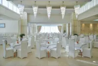Mediteran Hotel & Resort - Frühstück