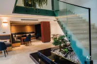 AZ Hotel des Arts