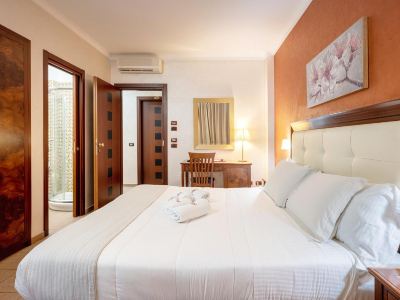 Hotel Flora