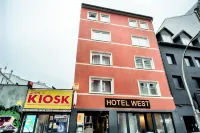 Hotel West Các khách sạn gần Bảo tàng U-Boot