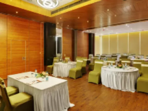 Click Hotel Bhuj ブジのホテル