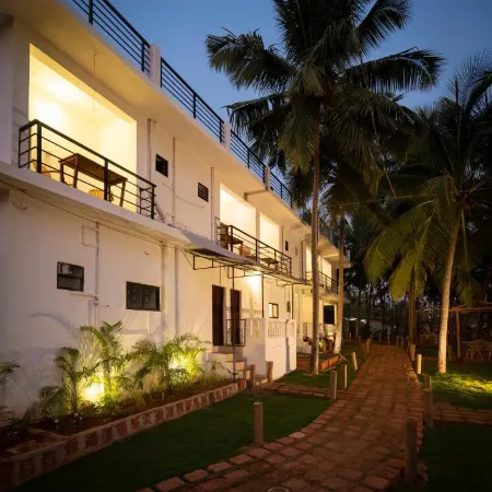 De Lavender AC Hostel