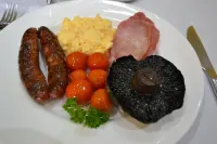 Glendon Bed and Breakfast - Breakfast