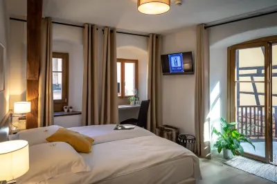Hôtel le Saint Nicolas Hotels near Maison Camille Hanss & Fils