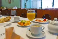 Aparthotel Milenij - breakfast