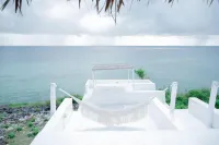 Woywoy Paradise - Meerblick
