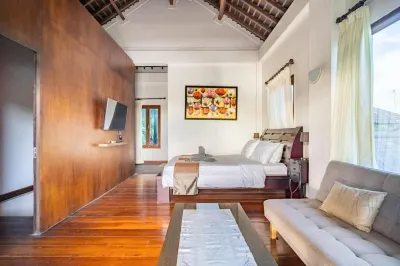 Villa Kenanga in Meninting by the Beach Hotels near Pantai Viral Kali Ancar