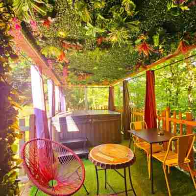 La Cabane Enchanteresse Hotel Exterior