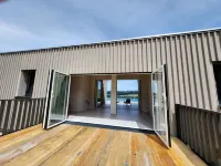 Lakeview Guest Rooms with Huge Rooftop Terrace - Wifi
