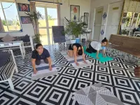 Hariom Tatsat Retreat فنادق في بوشكار
