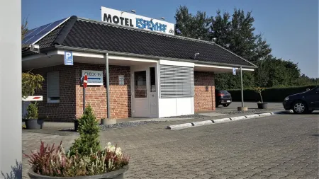 Motel Espenhof Отели в г. Ленгерих