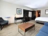 Holiday Inn Express & Suites FORNEY by IHG Hotels in Forney