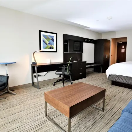 Holiday Inn Express & Suites FORNEY by IHG Hotéis em Forney