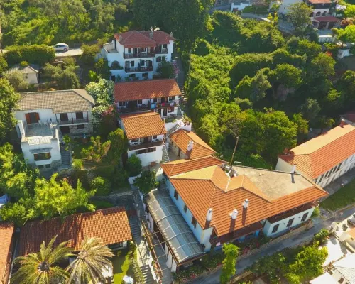 Boutique Hotel Kentrikon & Bungalows Hotels in Mouresi