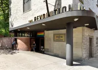 The Revolution Hotel Hotel dekat Museum Seni Rupa Boston
