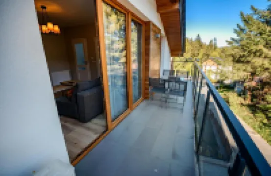 布柯瓦多里納陽光和雪公寓酒店