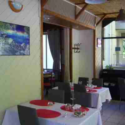 Hotel Edelweiss Dining/Meeting Rooms