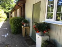 Petherton Cottage Studios Hotels in Ferndown