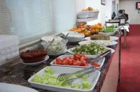 Anya Suit Otel - breakfast
