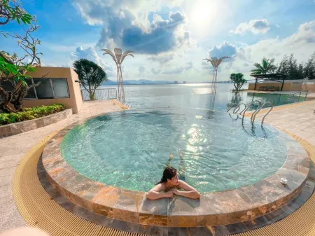 Seagate Bungalow Quy Nhon Отели в г. Nhon Ly