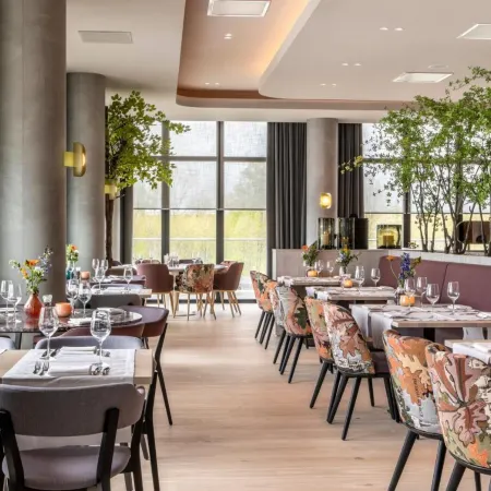Van der Valk Hotel Deventer Отели в г. Девентер
