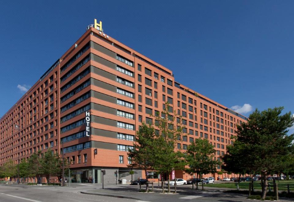 hotel overview picture