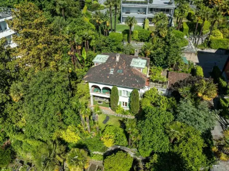 Easy Stay by Hotel la Perla Отели рядом с достопримечательностью «I Love Ascona Sign»