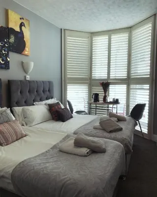 Relax Inn Guest House Hotels in Brighton and Hove