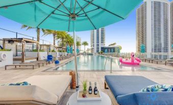 Oceanfront Balcony - Amazing Pools - Gym