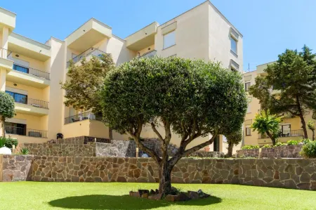 Appartamenti le Vele Отели рядом с достопримечательностью «Архипелаг Маддалена»