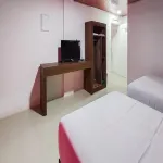Girik Brekit Mitra RedDoorz Hotels near Gundaling Farmstead