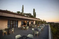 Château Byurakan Hotel - 2-Star