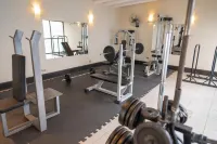 Premium Tower Suites - Gym