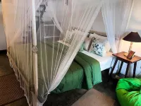 Rowinrich Cottages