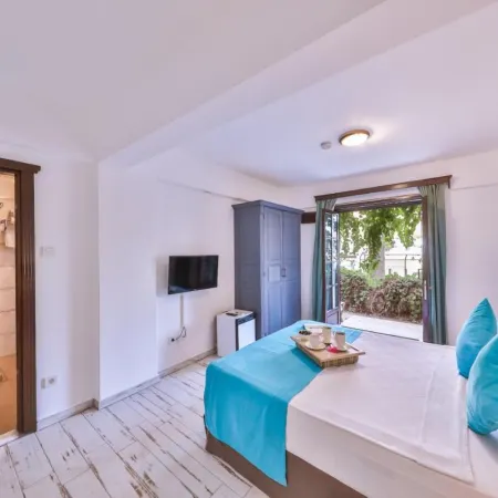 Mare Garden Hotel