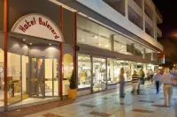 Hotel Bulevard Отели в г. Кастель-Пладжа-де-Аро