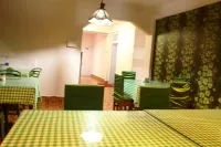 Hotel Paradiso - 조식 운영