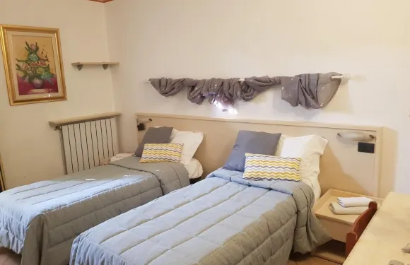 卡瓦略比安科酒店