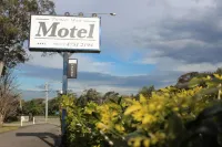 The Pioneer Way Motel Hotels in Springwood